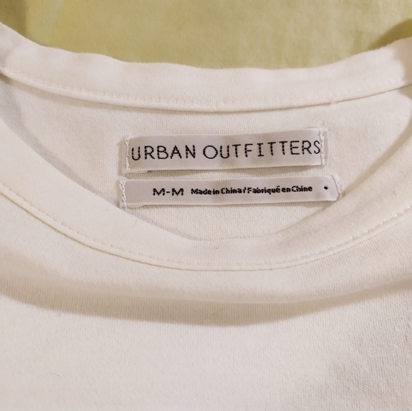 Urban Outfitters Cropped White T-shirt - Picture 2 of 2